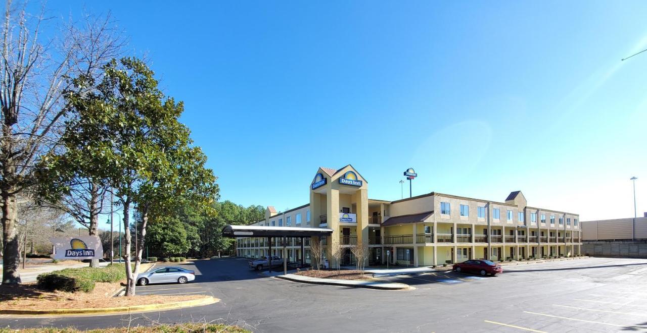 Days Inn By Wyndham Atlanta/Southlake/Morrow Bagian luar foto